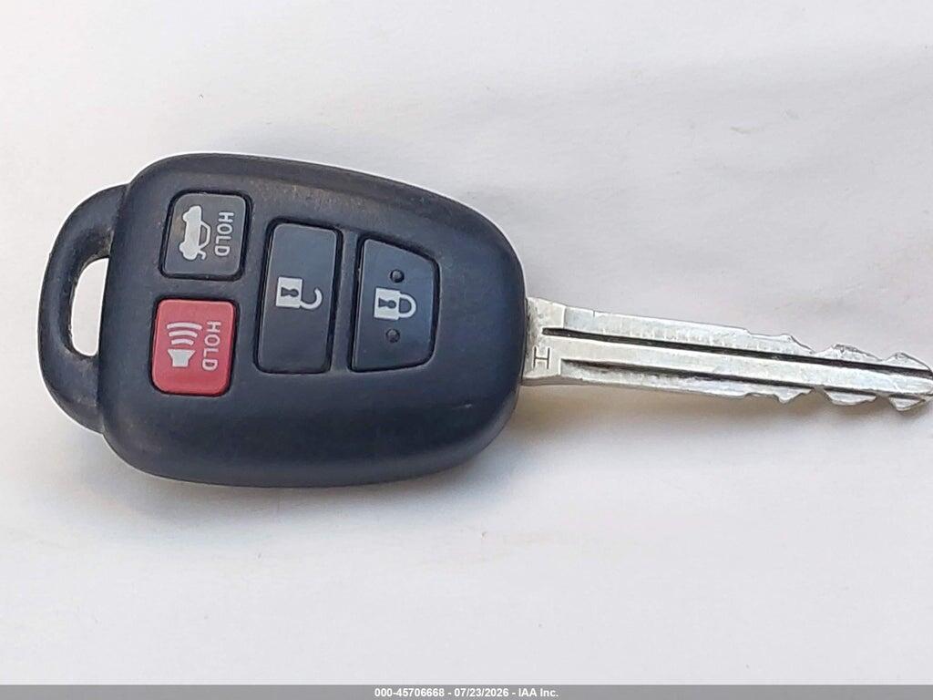 5YFBURHE4GP562632 2016 TOYOTA COROLLA photo no. 11