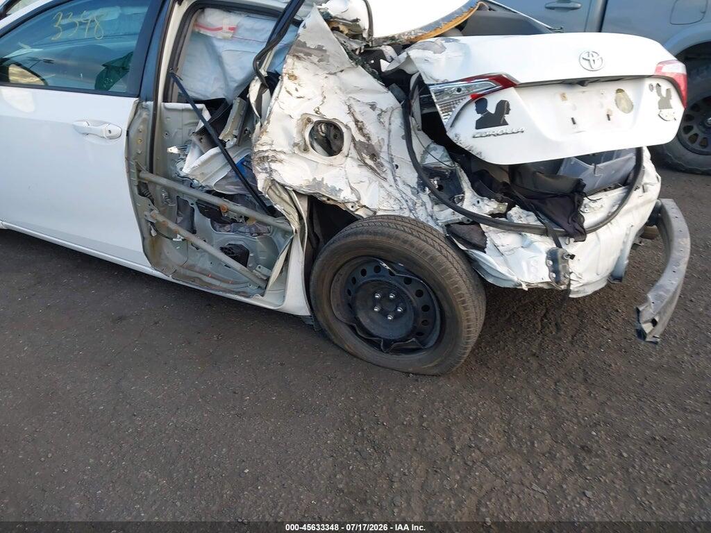 2T1BURHE4GC677165 2016 TOYOTA COROLLA photo no. 6
