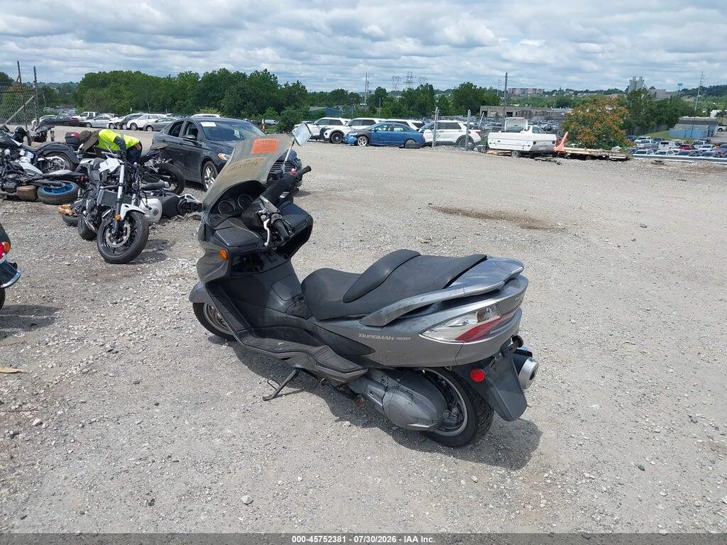 JS1CK44B7B2100768 2011 SUZUKI AN400 photo no. 3