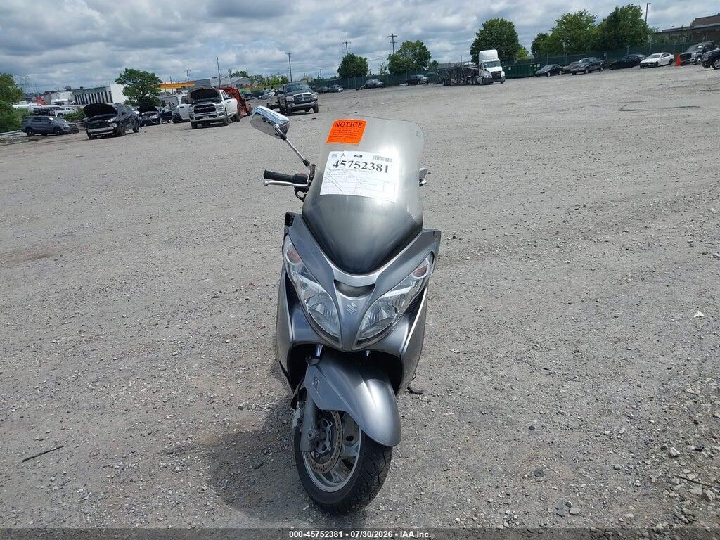 JS1CK44B7B2100768 2011 SUZUKI AN400 photo no. 5