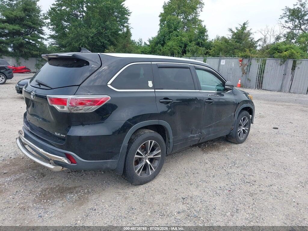 5TDJKRFH4GS286703 2016 TOYOTA HIGHLANDER photo no. 4