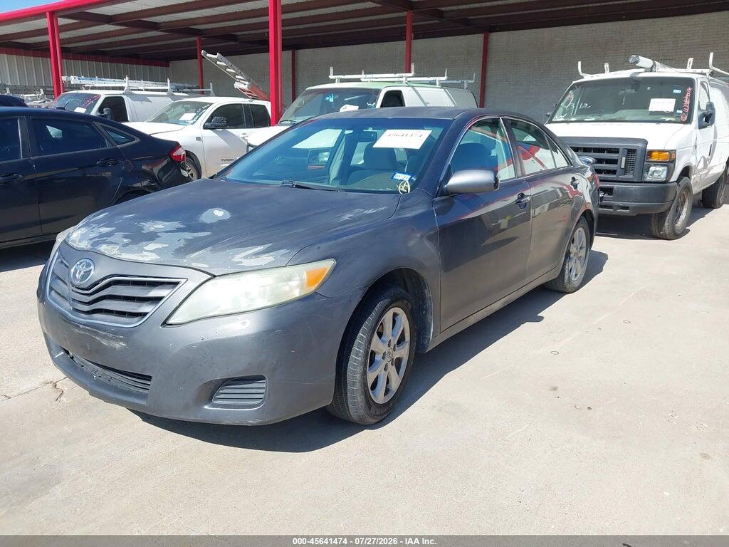 4T1BF3EK1BU127799 2011 TOYOTA CAMRY photo no. 2