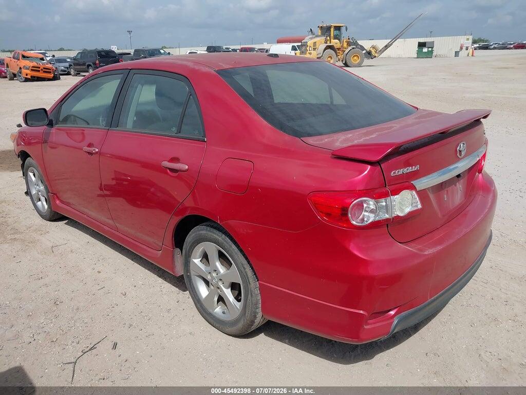 2T1BU4EE8BC713942 2011 TOYOTA COROLLA photo no. 3