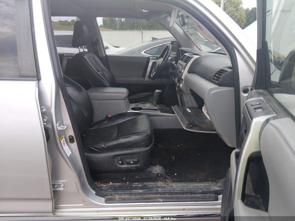 JTEZU5JR5B5026729 2011 TOYOTA 4RUNNER photo no. 5