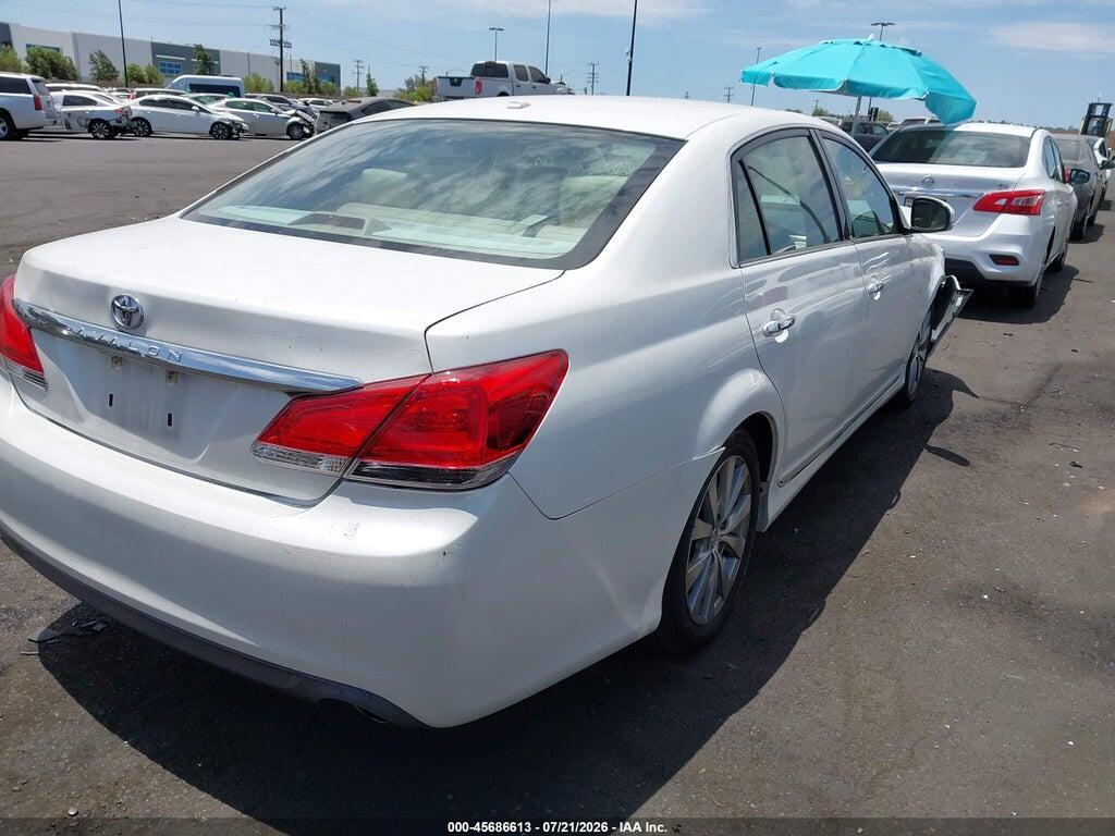 2011 TOYOTA AVALON LIMITED — Фото 4 из 16