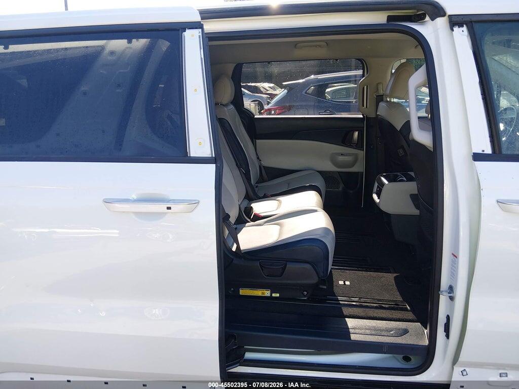KNDNC5K36S6543757 2025 KIA CARNIVAL MPV photo no. 8