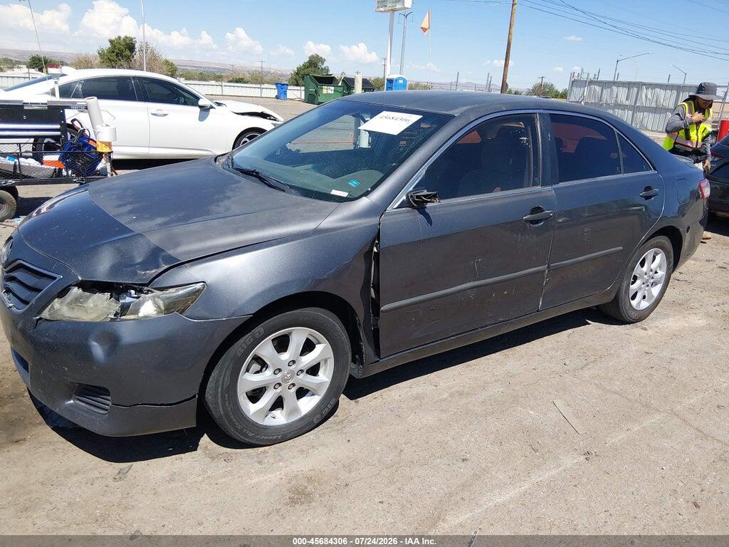 4T1BF3EKXBU203973 2011 TOYOTA CAMRY photo no. 2