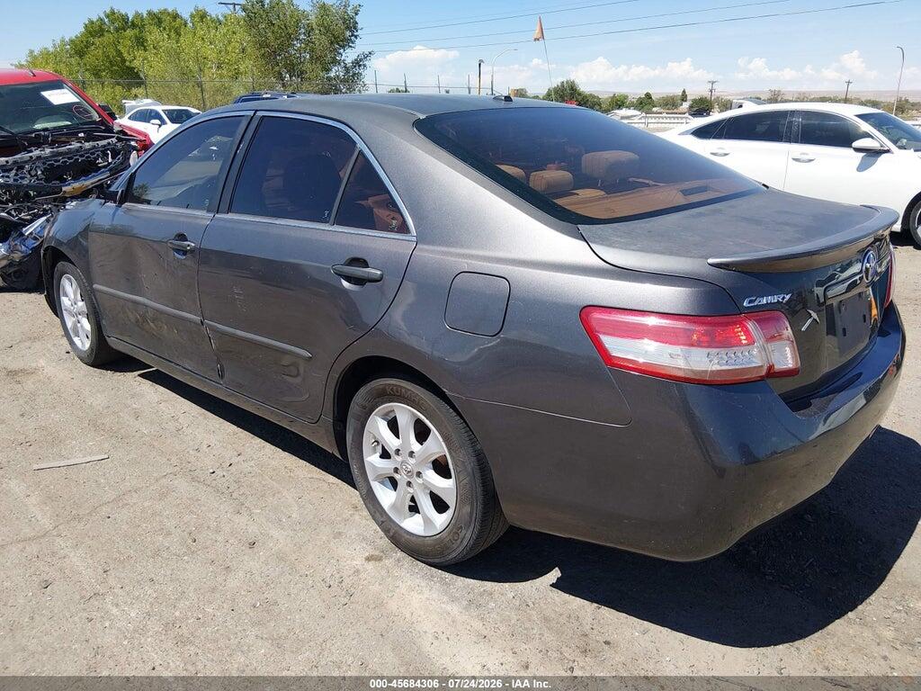 4T1BF3EKXBU203973 2011 TOYOTA CAMRY photo no. 3