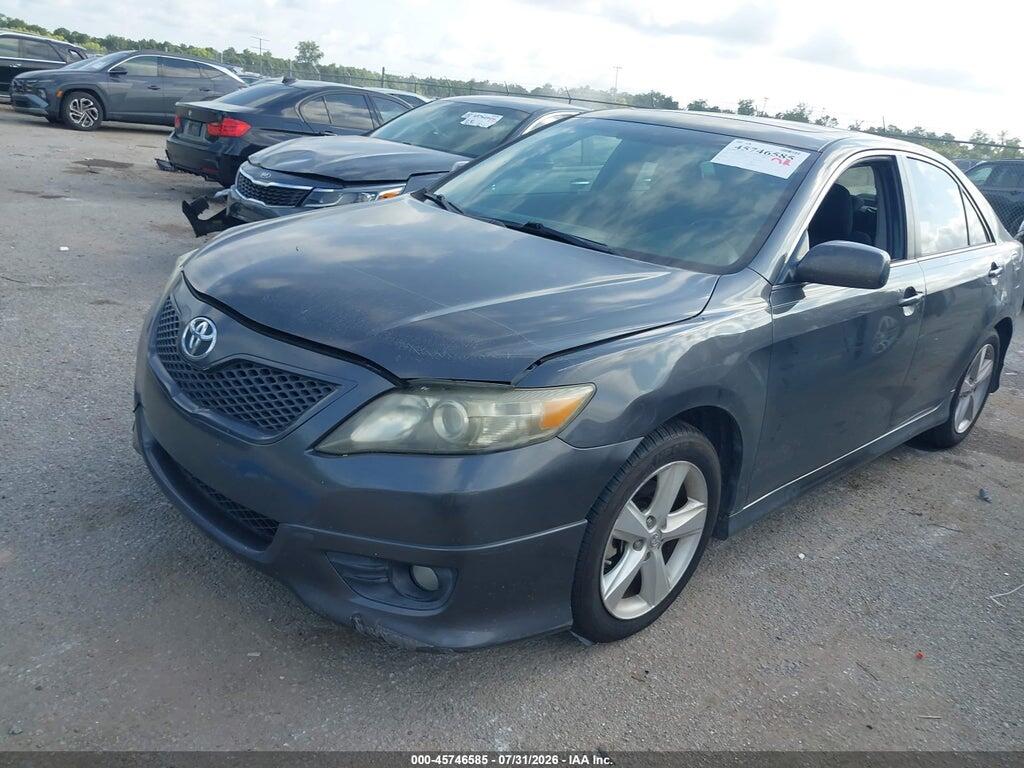 4T1BF3EK7BU221315 2011 TOYOTA CAMRY photo no. 2