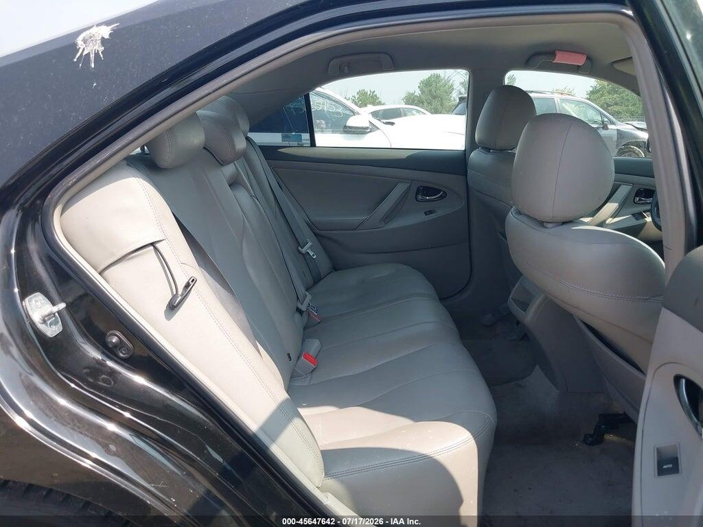 4T1BF3EK2BU171035 2011 TOYOTA CAMRY photo no. 8