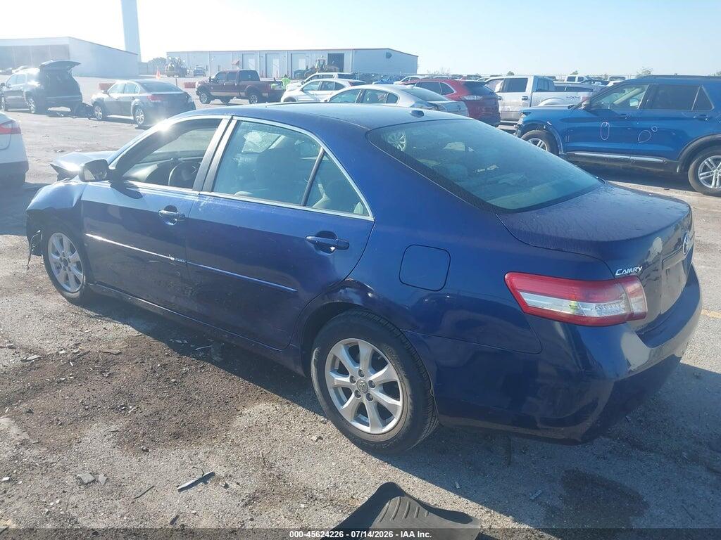 4T4BF3EK6BR145351 2011 TOYOTA CAMRY photo no. 3