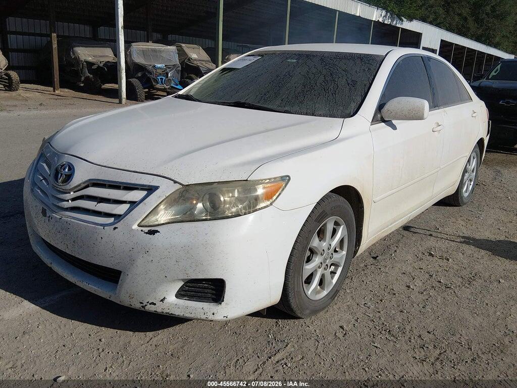 4T4BF3EK9BR134070 2011 TOYOTA CAMRY photo no. 2