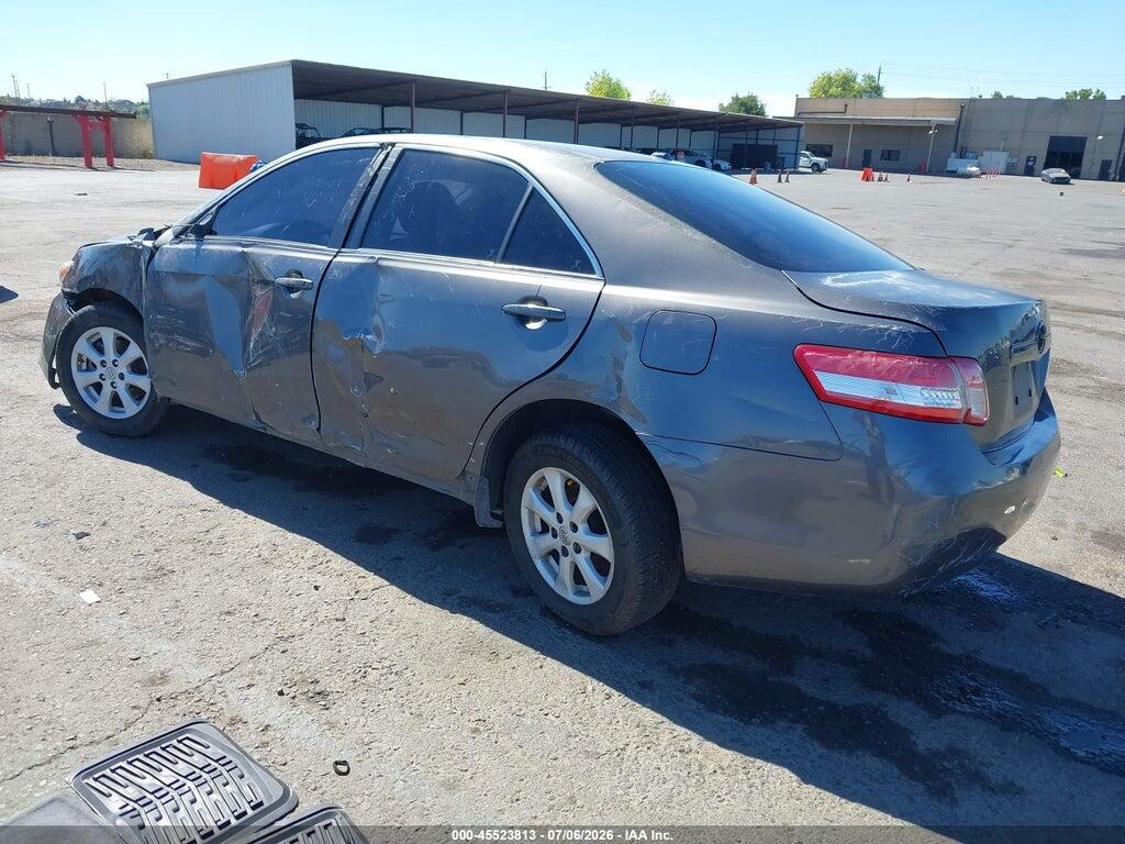 4T4BF3EK7BR197779 2011 TOYOTA CAMRY photo no. 3