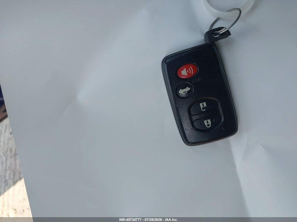 4T1BF3EK8BU651497 2011 TOYOTA CAMRY photo no. 11
