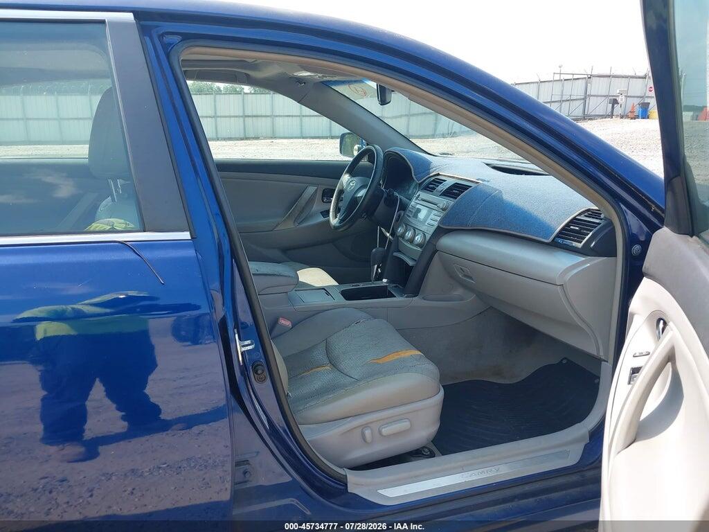4T1BF3EK8BU651497 2011 TOYOTA CAMRY photo no. 5