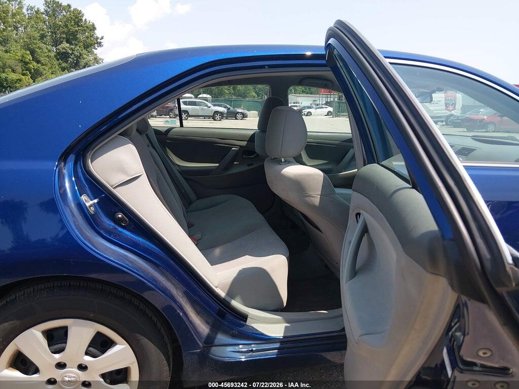 4T1BF3EK4BU672329 2011 TOYOTA CAMRY photo no. 8