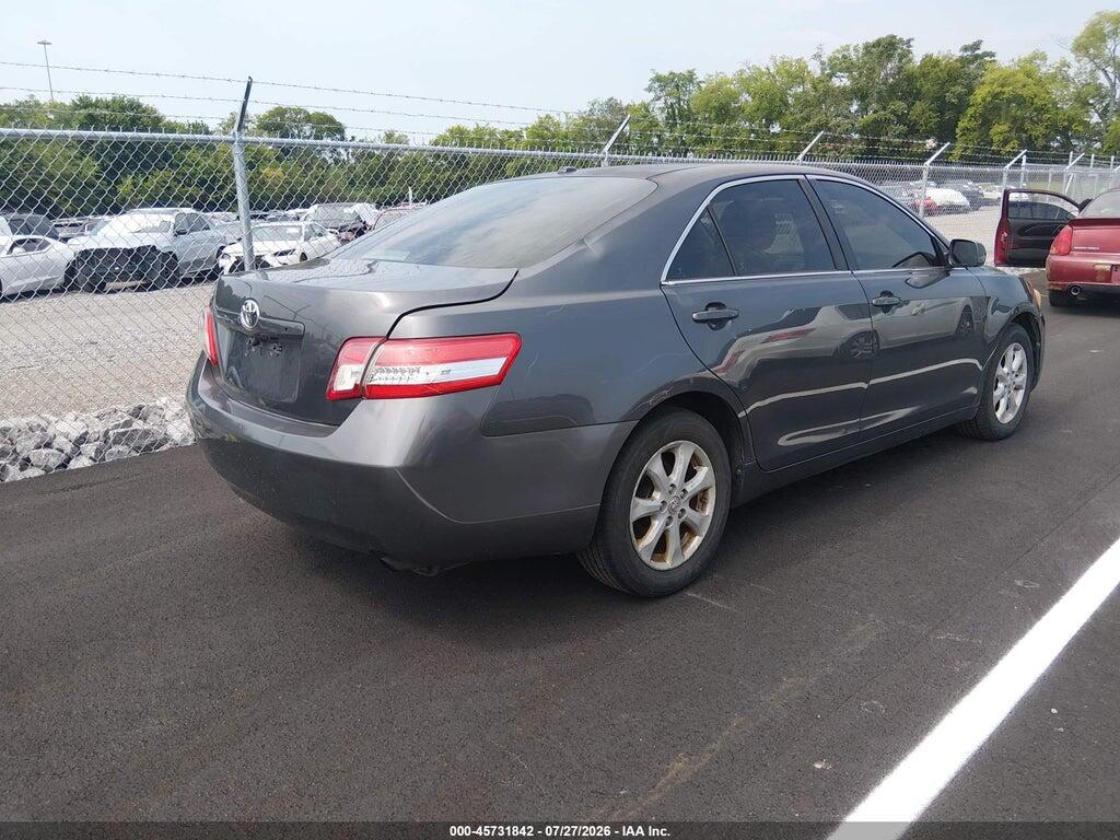 4T1BF3EK0BU732719 2011 TOYOTA CAMRY photo no. 4