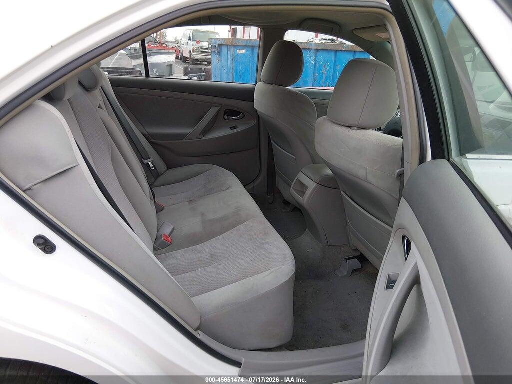4T4BF3EK8BR202858 2011 TOYOTA CAMRY photo no. 8