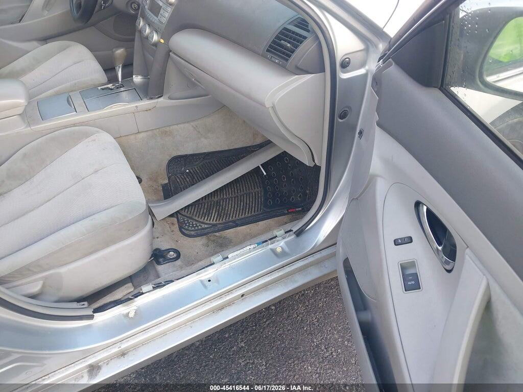 4T1BF3EK0BU125333 2011 TOYOTA CAMRY photo no. 5