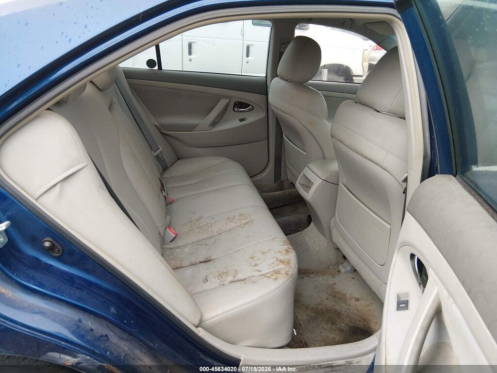 4T1BF3EK3BU596182 2011 TOYOTA CAMRY photo no. 8