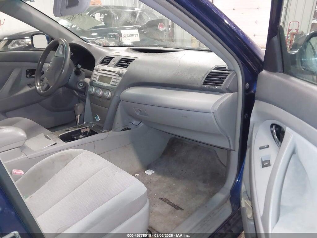 4T1BF3EK1BU724080 2011 TOYOTA CAMRY photo no. 5