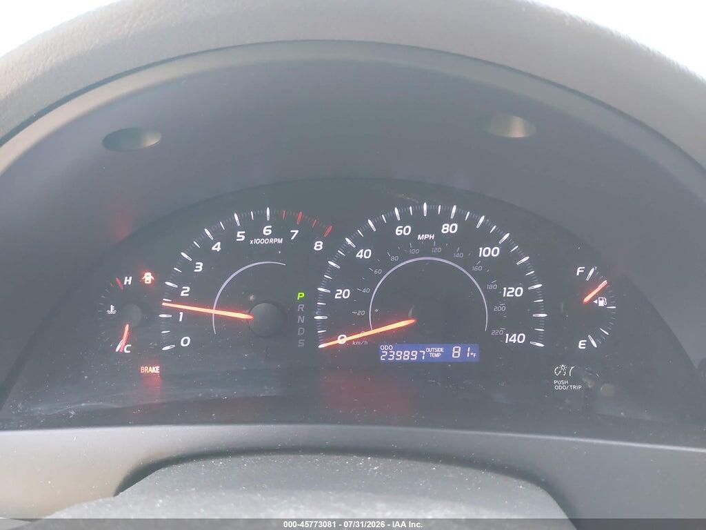 4T4BF3EK0BR167040 2011 TOYOTA CAMRY photo no. 7
