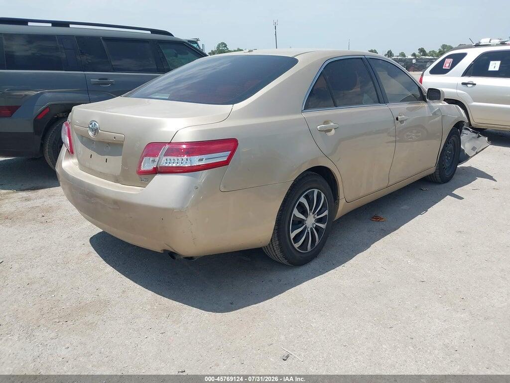 4T1BF3EK3BU770297 2011 TOYOTA CAMRY photo no. 4