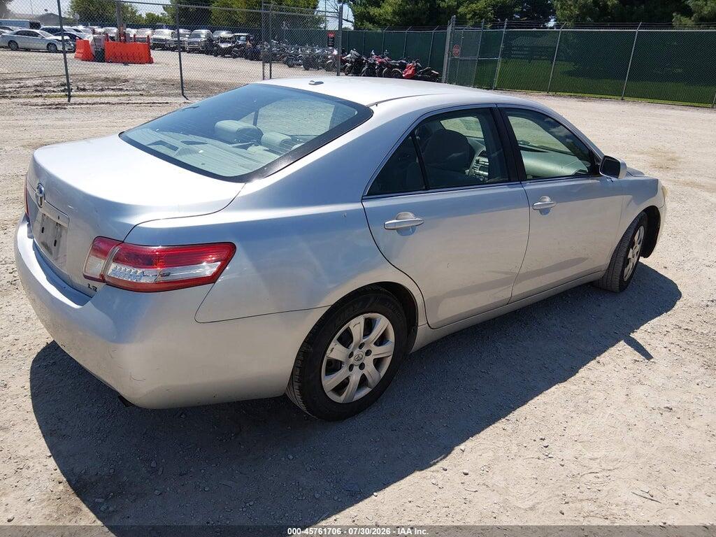 4T1BF3EK2BU777340 2011 TOYOTA CAMRY photo no. 4