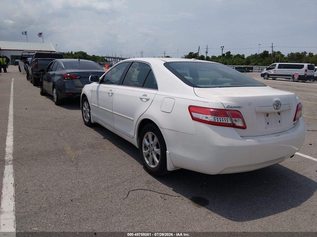 4T4BF3EK2BR135285 2011 TOYOTA CAMRY photo no. 3