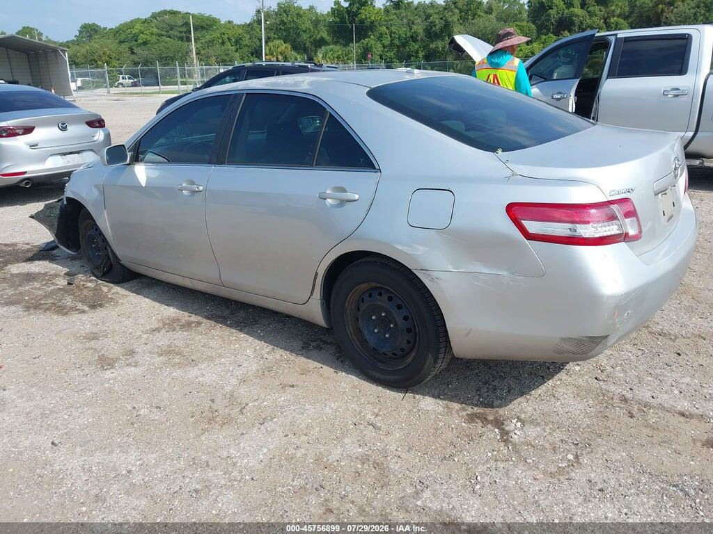 4T1BF3EKXBU226444 2011 TOYOTA CAMRY photo no. 3