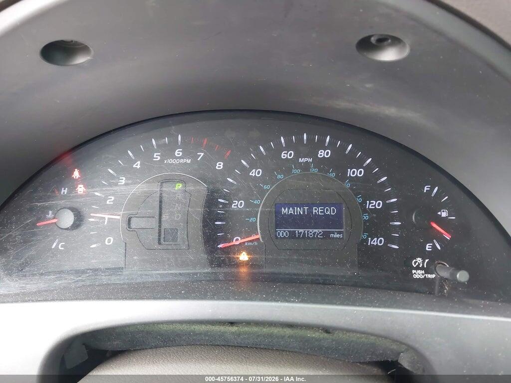 4T1BF3EK9BU697002 2011 TOYOTA CAMRY photo no. 7