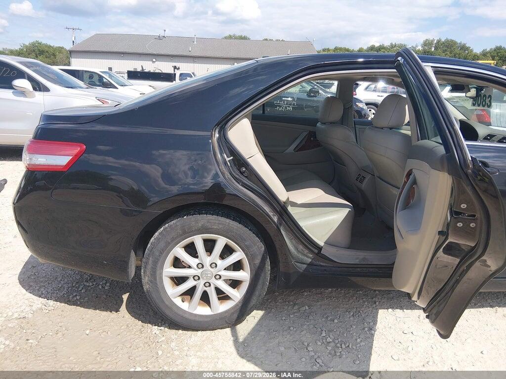 4T4BF3EK5BR157362 2011 TOYOTA CAMRY photo no. 8