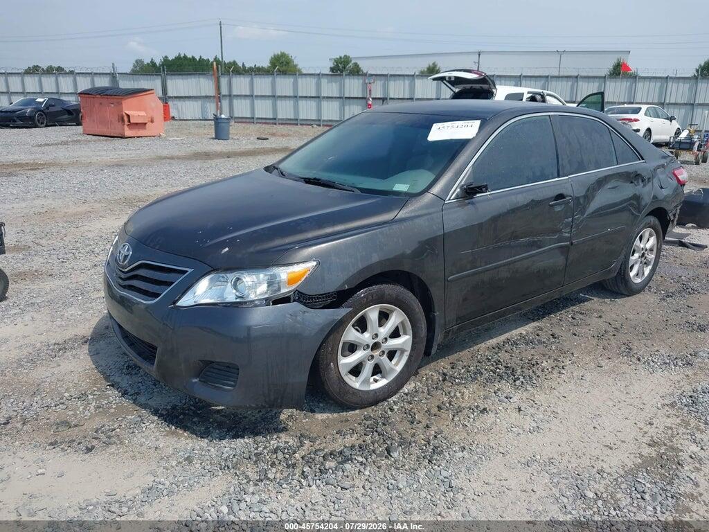 4T1BF3EK2BU710740 2011 TOYOTA CAMRY photo no. 2