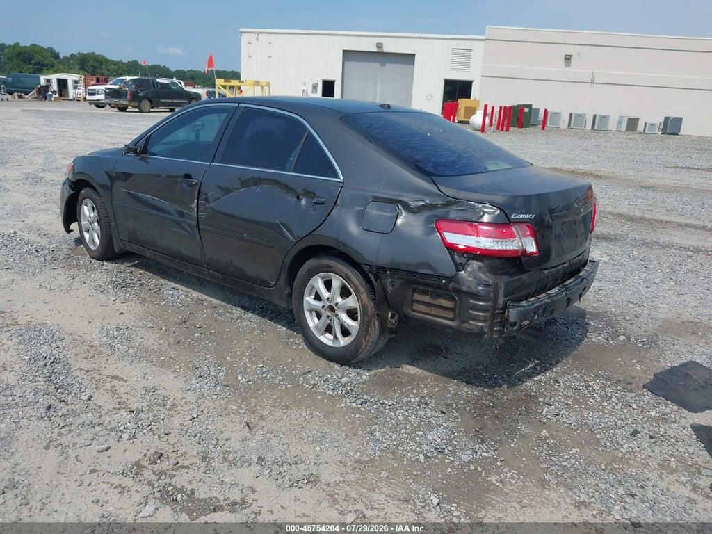 4T1BF3EK2BU710740 2011 TOYOTA CAMRY photo no. 3