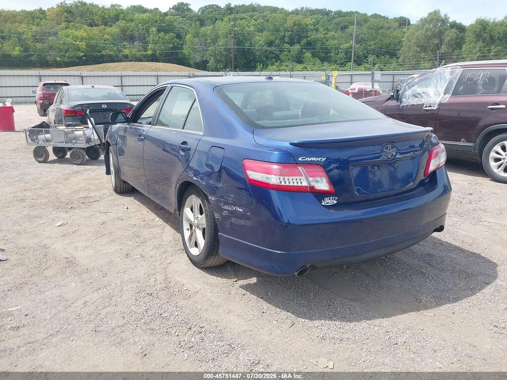 4T1BF3EK8BU588577 2011 TOYOTA CAMRY photo no. 3