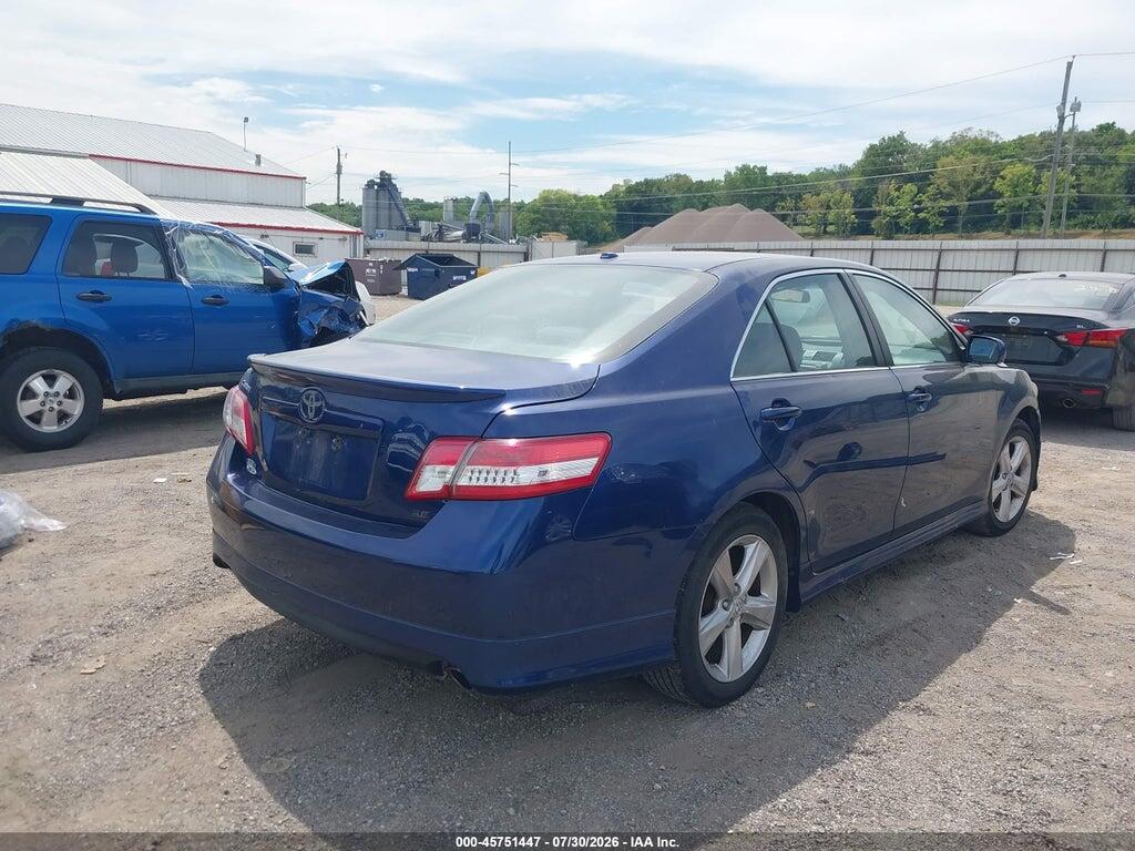 4T1BF3EK8BU588577 2011 TOYOTA CAMRY photo no. 4