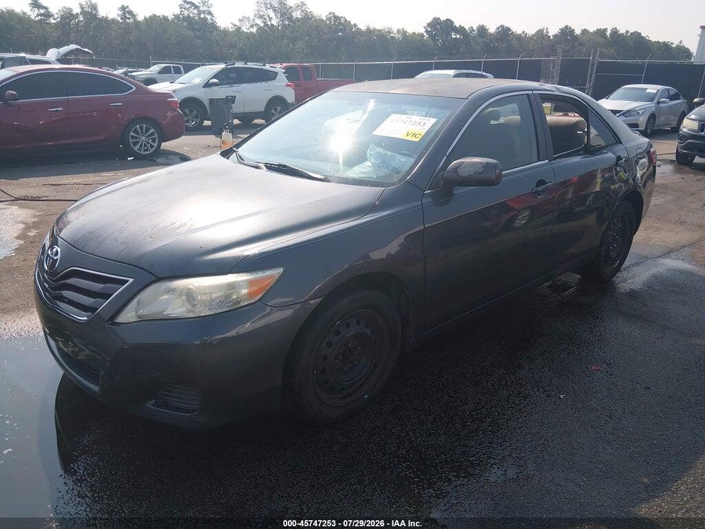 4T1BF3EK3BU661161 2011 TOYOTA CAMRY photo no. 2