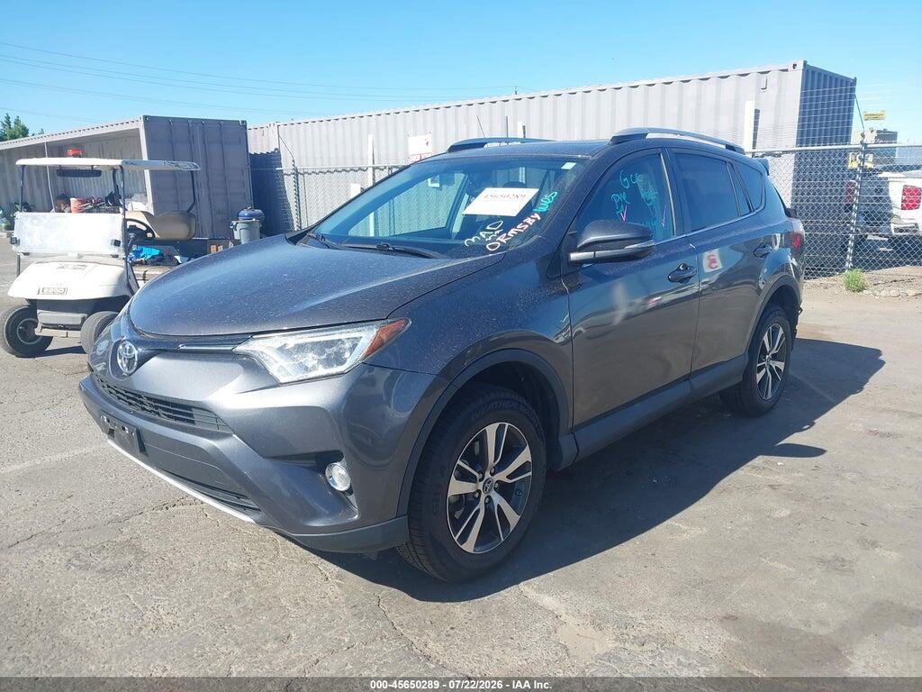 2T3RFREV8GW412350 2016 TOYOTA RAV4 photo no. 2