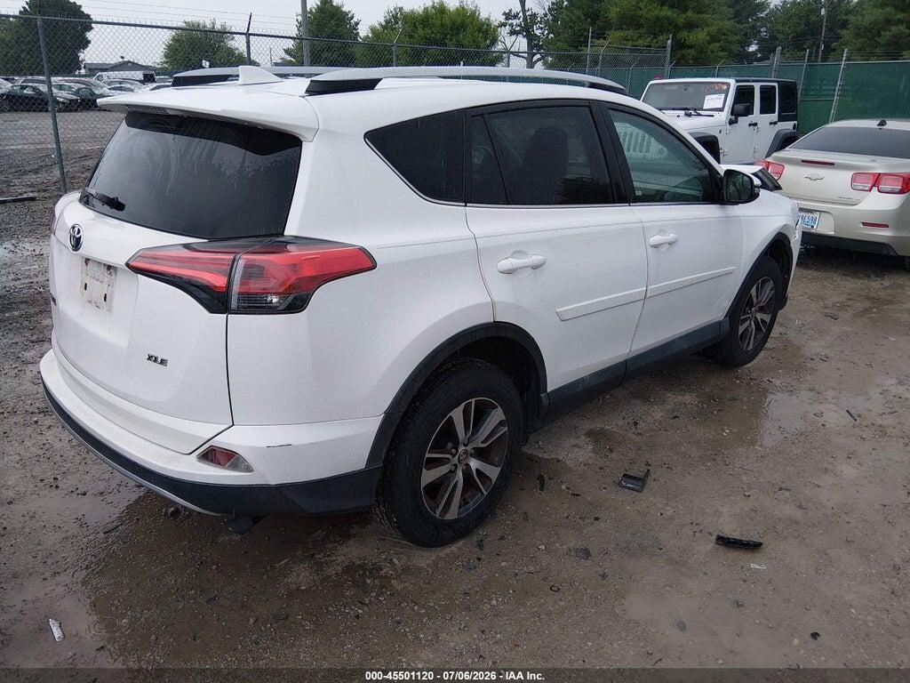 2T3WFREV2GW255661 2016 TOYOTA RAV4 photo no. 4