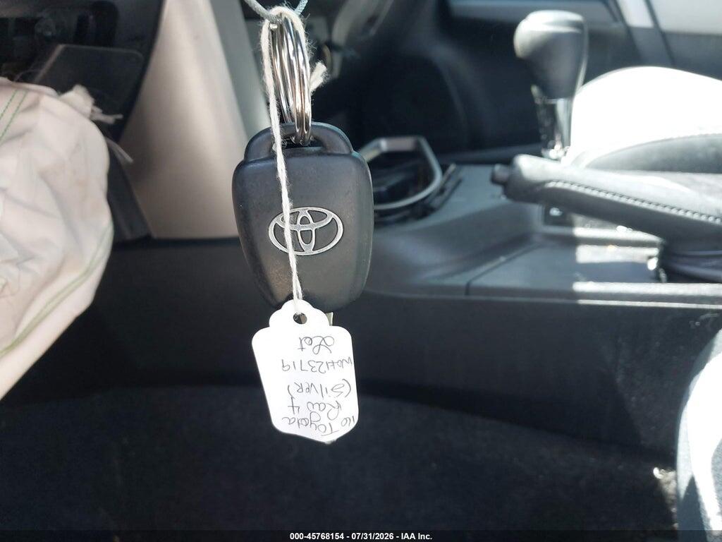2T3RFREV9GW482732 2016 TOYOTA RAV4 photo no. 11