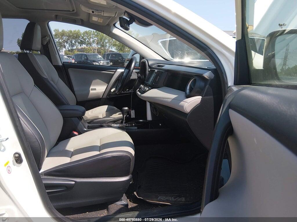 JTMDFREV0GJ084592 2016 TOYOTA RAV4 photo no. 5