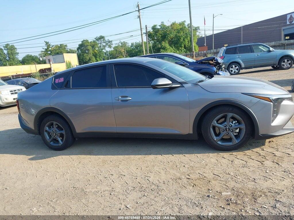 3KPFT4DE1SE179092 2025 KIA K4 photo no. 12