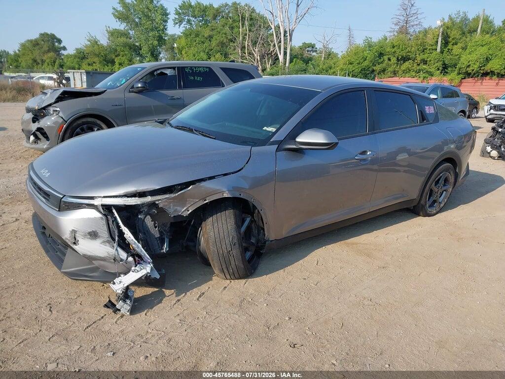 3KPFT4DE1SE179092 2025 KIA K4 photo no. 2
