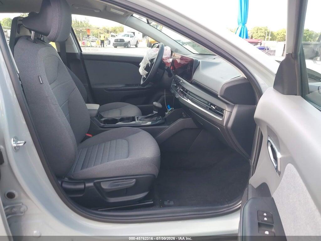 3KPFU4DE1SE014768 2025 KIA K4 photo no. 5