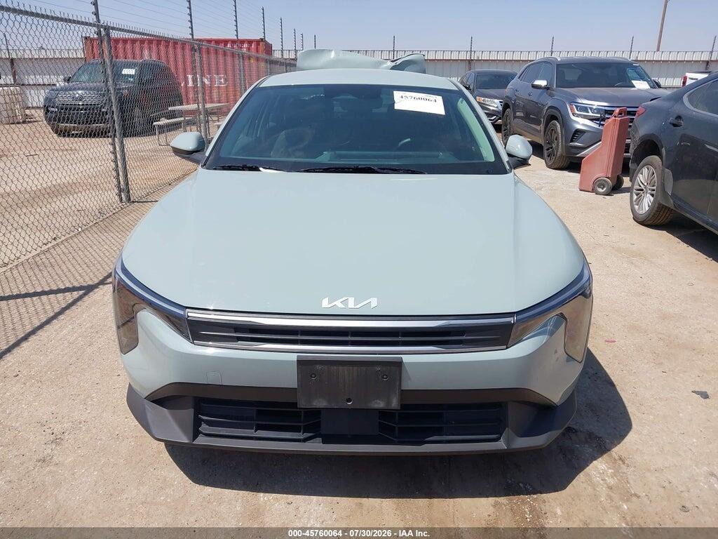 3KPFT4DE1SE245124 2025 KIA K4 photo no. 12