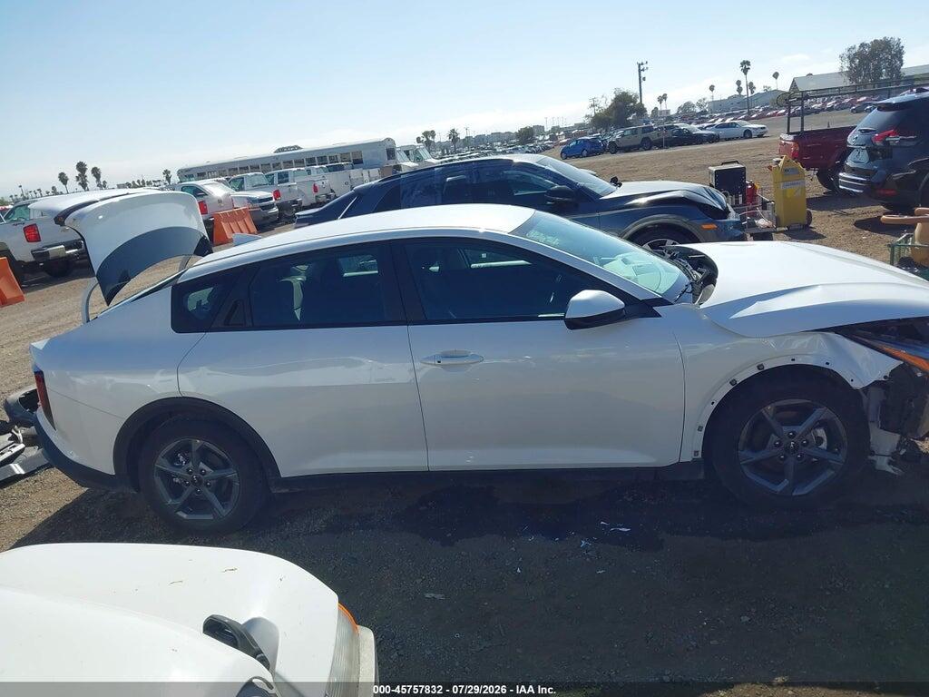 3KPFT4DE4SE164893 2025 KIA K4 photo no. 12