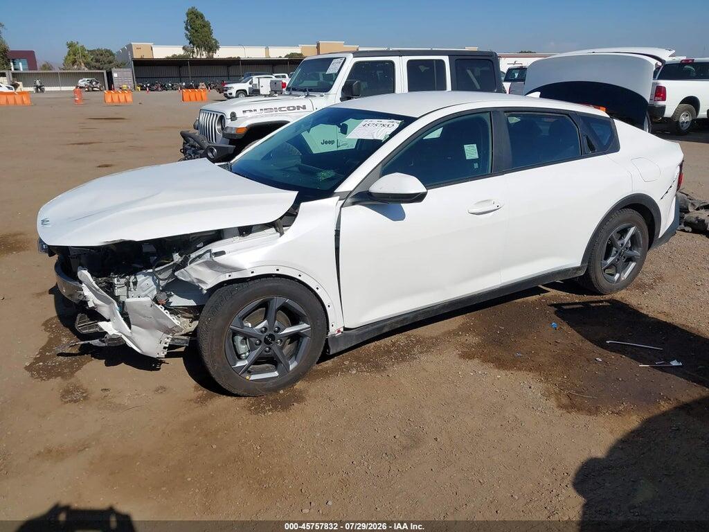 3KPFT4DE4SE164893 2025 KIA K4 photo no. 2