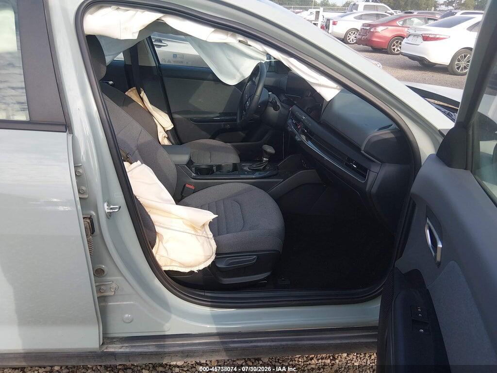 3KPFU4DE2SE223856 2025 KIA K4 photo no. 5