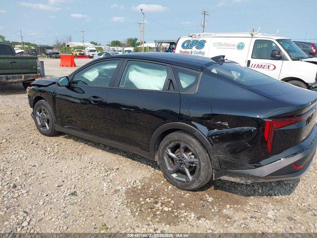 3KPFT4DE0SE105419 2025 KIA K4 photo no. 3