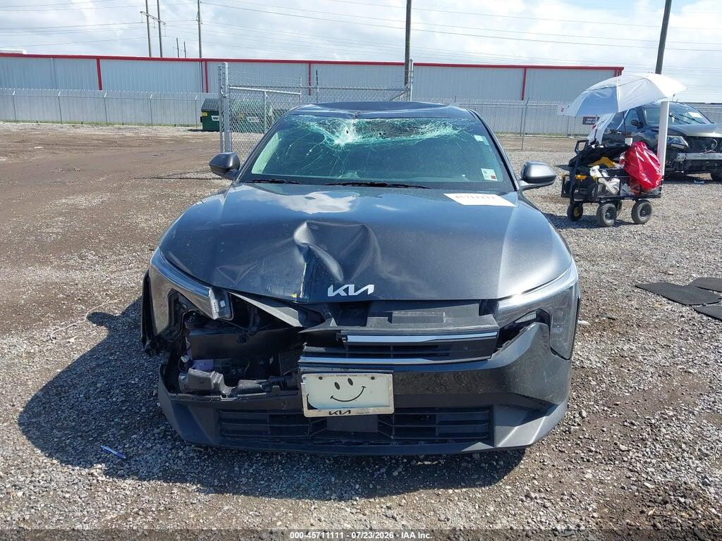 3KPFT4DE1SE220174 2025 KIA K4 photo no. 12